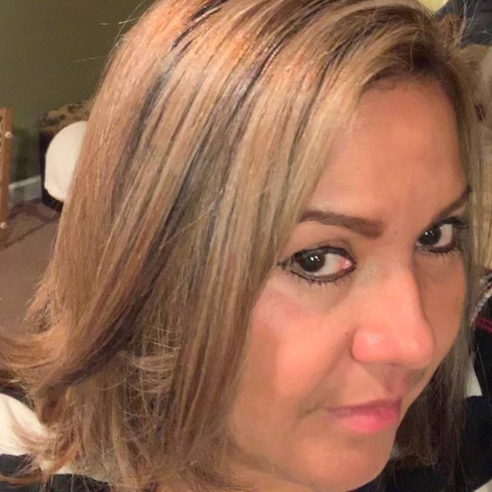 Meet your Posher, Loly